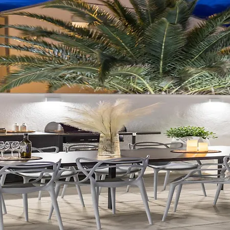 Attractive In Slatine Apartment Trogir